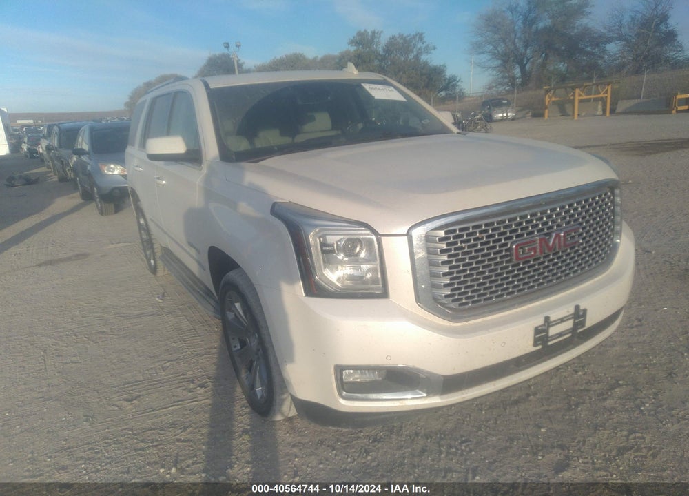 2015 GMC YUKON DENALI VIN: 1GKS2CKJ9FR557976