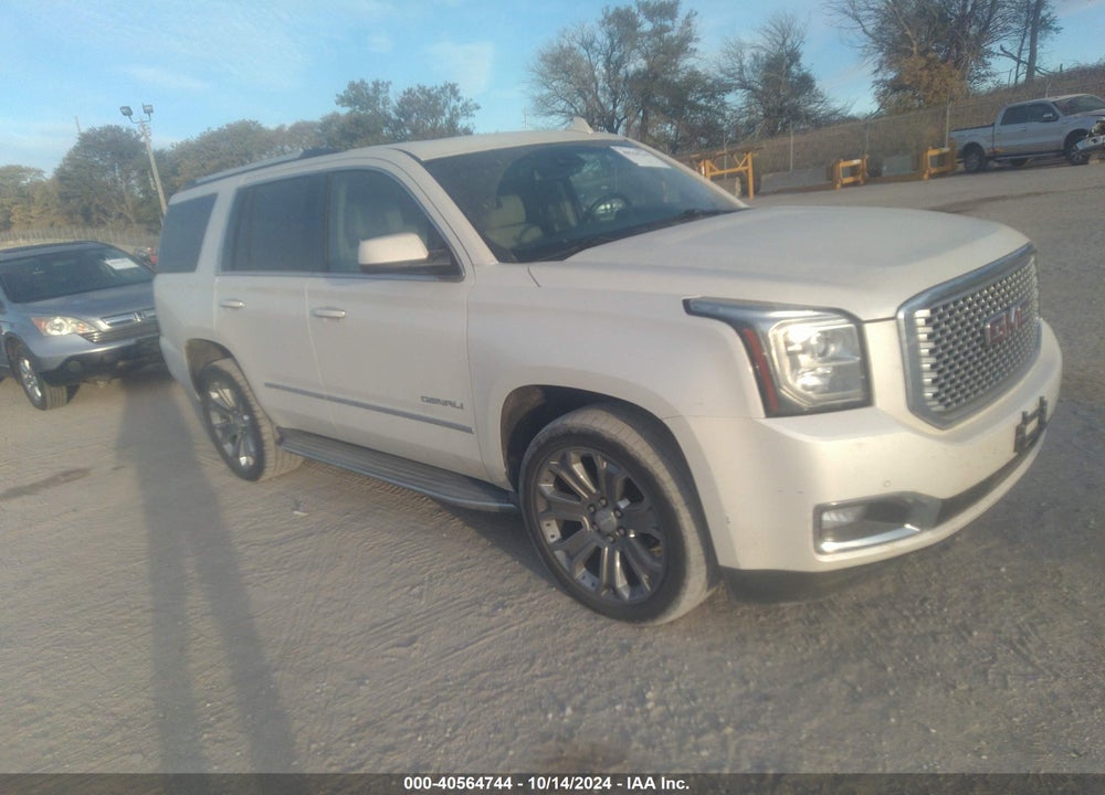 2015 GMC YUKON DENALI VIN: 1GKS2CKJ9FR557976