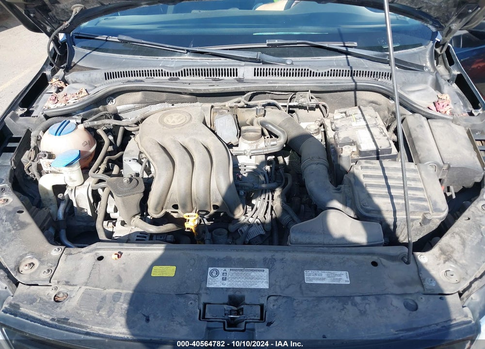 2012 VOLKSWAGEN JETTA 2.0L S VIN: 3VW2K7AJXCM357624