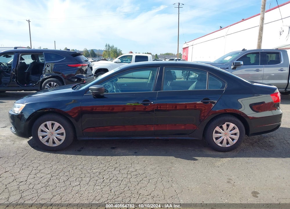 2012 VOLKSWAGEN JETTA 2.0L S VIN: 3VW2K7AJXCM357624