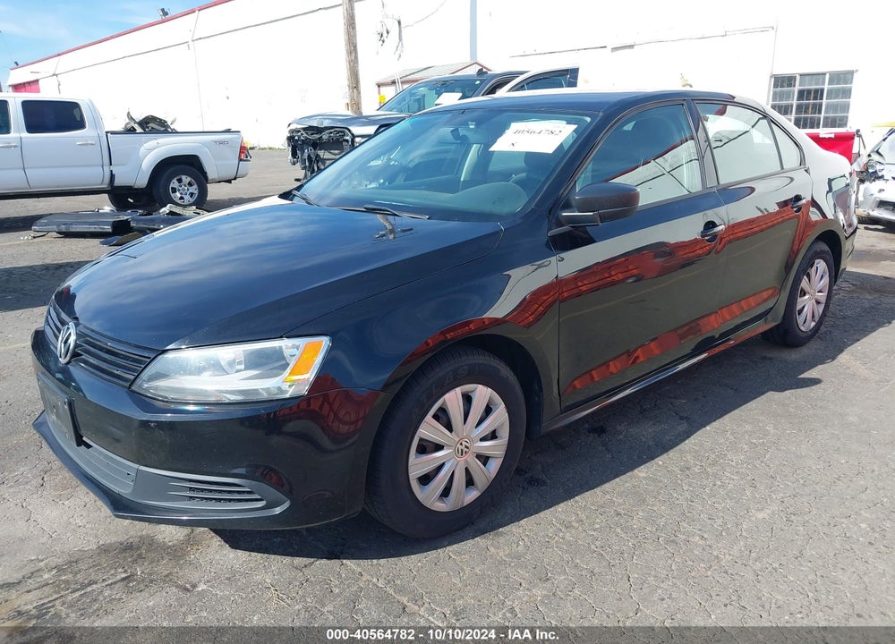 2012 VOLKSWAGEN JETTA 2.0L S VIN: 3VW2K7AJXCM357624