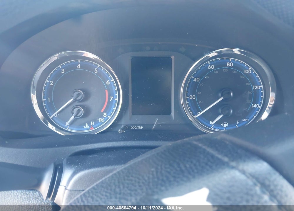 2019 TOYOTA COROLLA LE VIN: 2T1BURHE1KC215686
