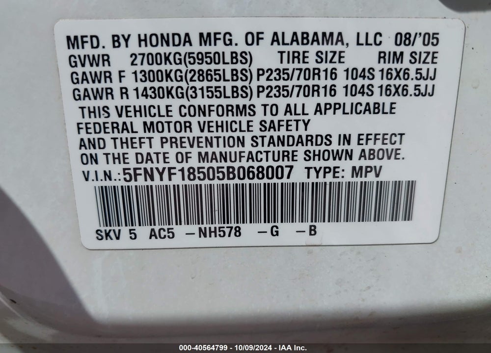 2005 HONDA PILOT EX-L VIN: 5FNYF18505B068007