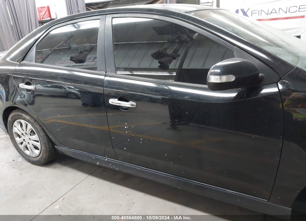 2010 KIA FORTE EX VIN: KNAFU4A27A5127626