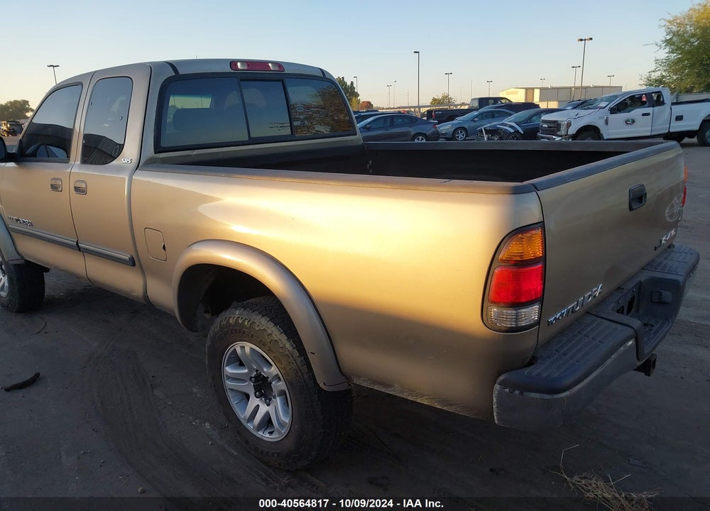 2003 TOYOTA TUNDRA SR5 V8 VIN: 5TBBT44123S405281
