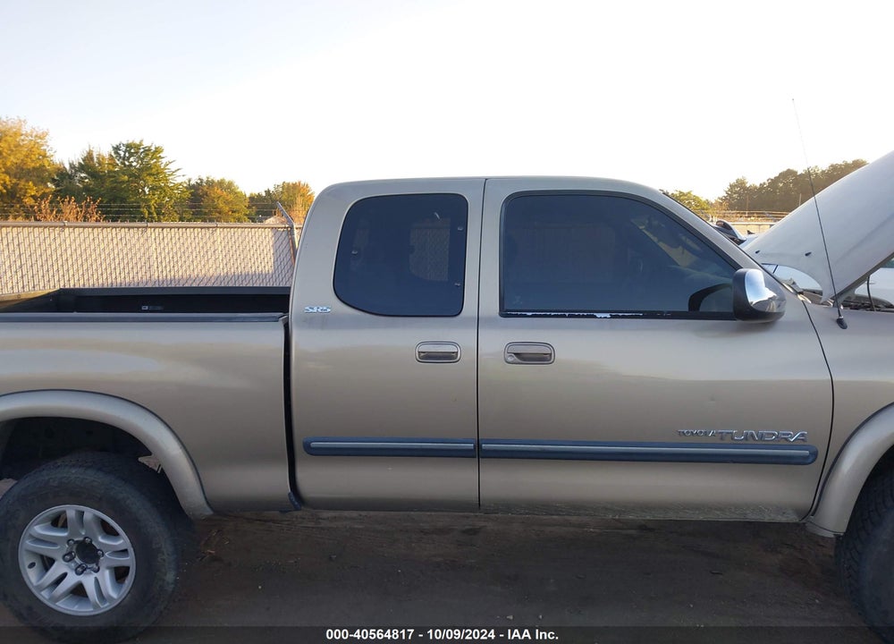 2003 TOYOTA TUNDRA SR5 V8 VIN: 5TBBT44123S405281