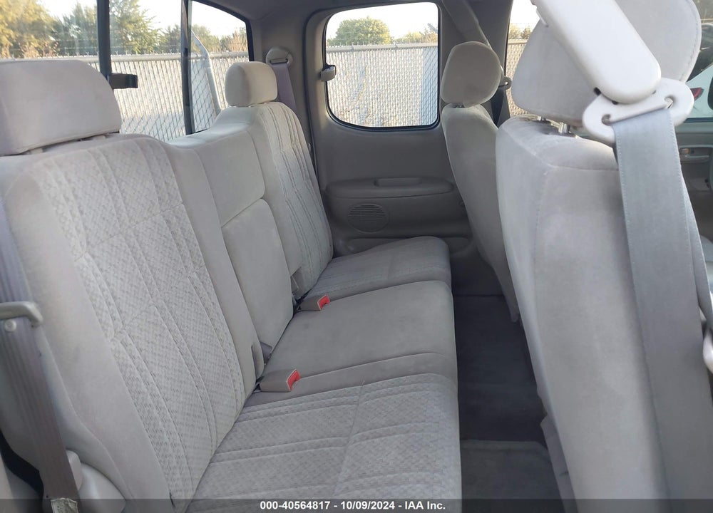2003 TOYOTA TUNDRA SR5 V8 VIN: 5TBBT44123S405281