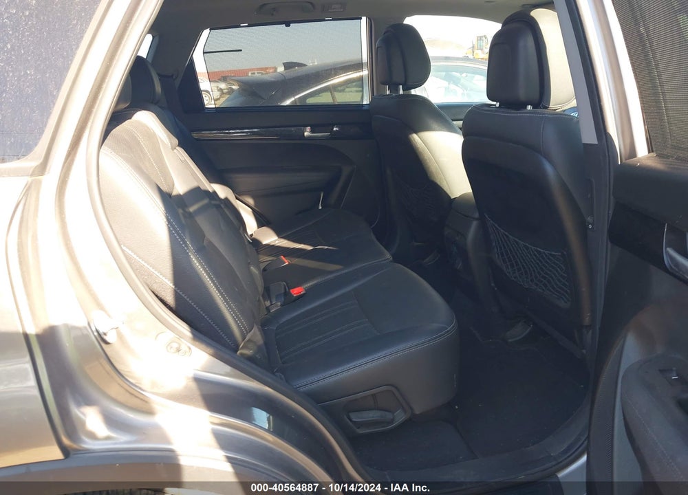 2014 KIA SORENTO EX V6 VIN: 5XYKU4A79EG492187