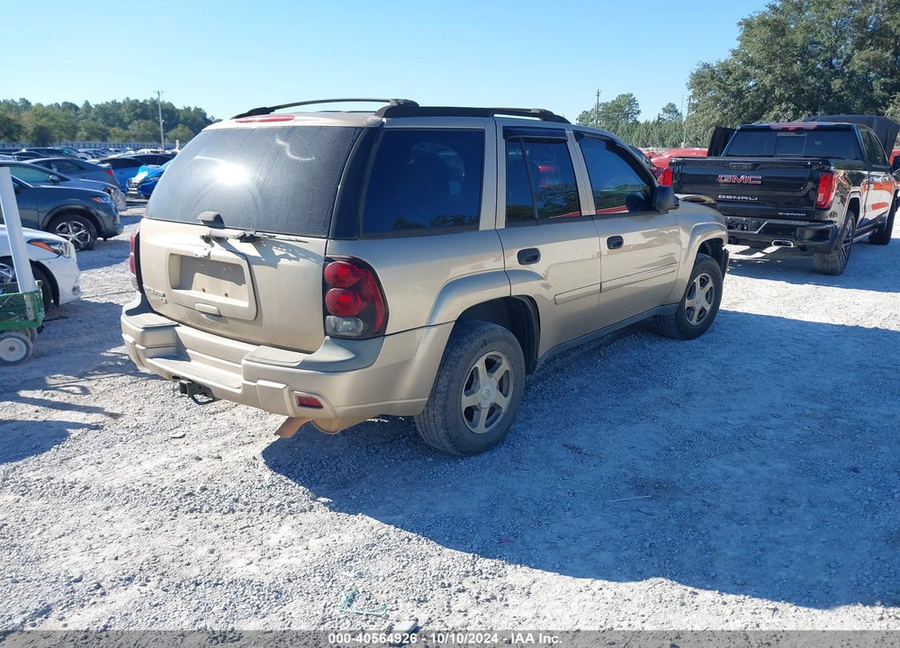 2006 CHEVROLET TRAILBLAZER LS VIN: 1GNDS13SX62331526