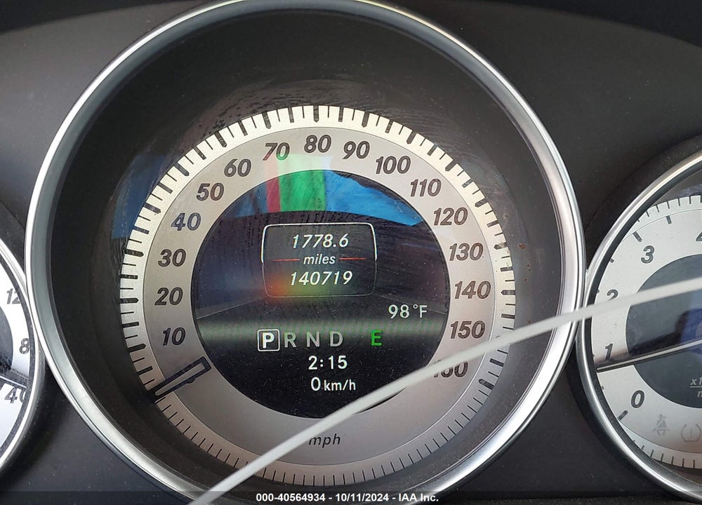 2013 MERCEDES-BENZ C 250 LUXURY/SPORT VIN: WDDGF4HB0DA755620