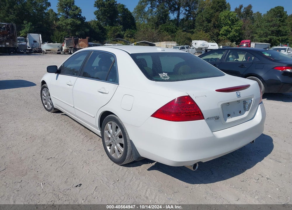 2007 HONDA ACCORD 3.0 EX VIN: 1HGCM66597A094179