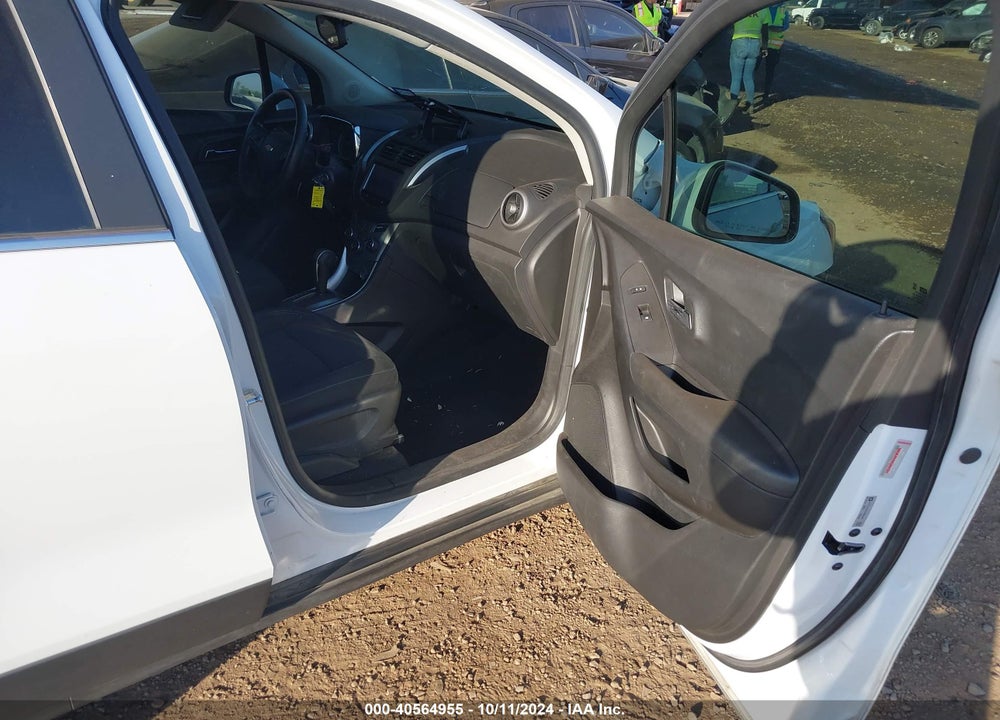 2015 CHEVROLET TRAX LT VIN: KL7CJLSB4FB058469