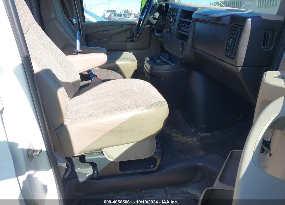 2009 CHEVROLET EXPRESS 2500 WORK VAN VIN: 1GCGG25CX91141190