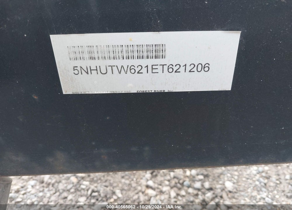 2014 CONTINENTAL CARGO VIN: 5NHUTW621ET621206