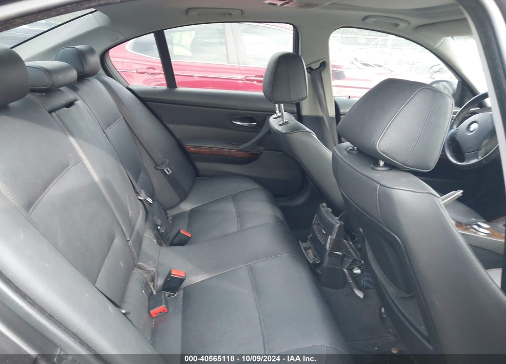 2008 BMW 328I VIN: WBAVA33568K053066