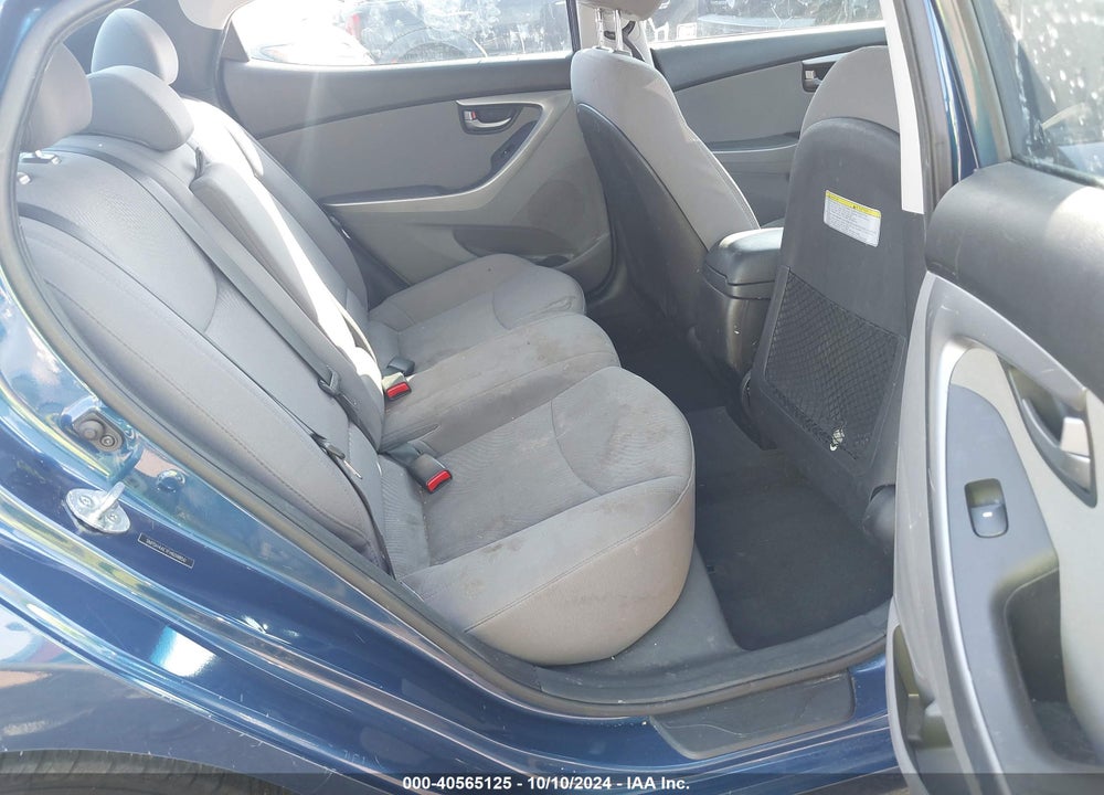 2015 HYUNDAI ELANTRA SE VIN: 5NPDH4AE1FH609850