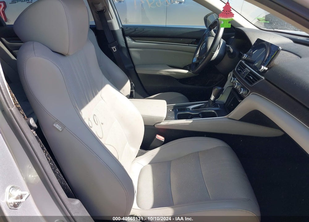 2018 HONDA ACCORD EX-L VIN: 1HGCV1F65JA157519