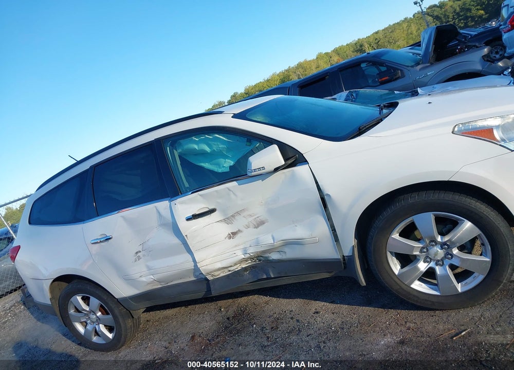 2012 CHEVROLET TRAVERSE 1LT VIN: 1GNKRGED9CJ417111