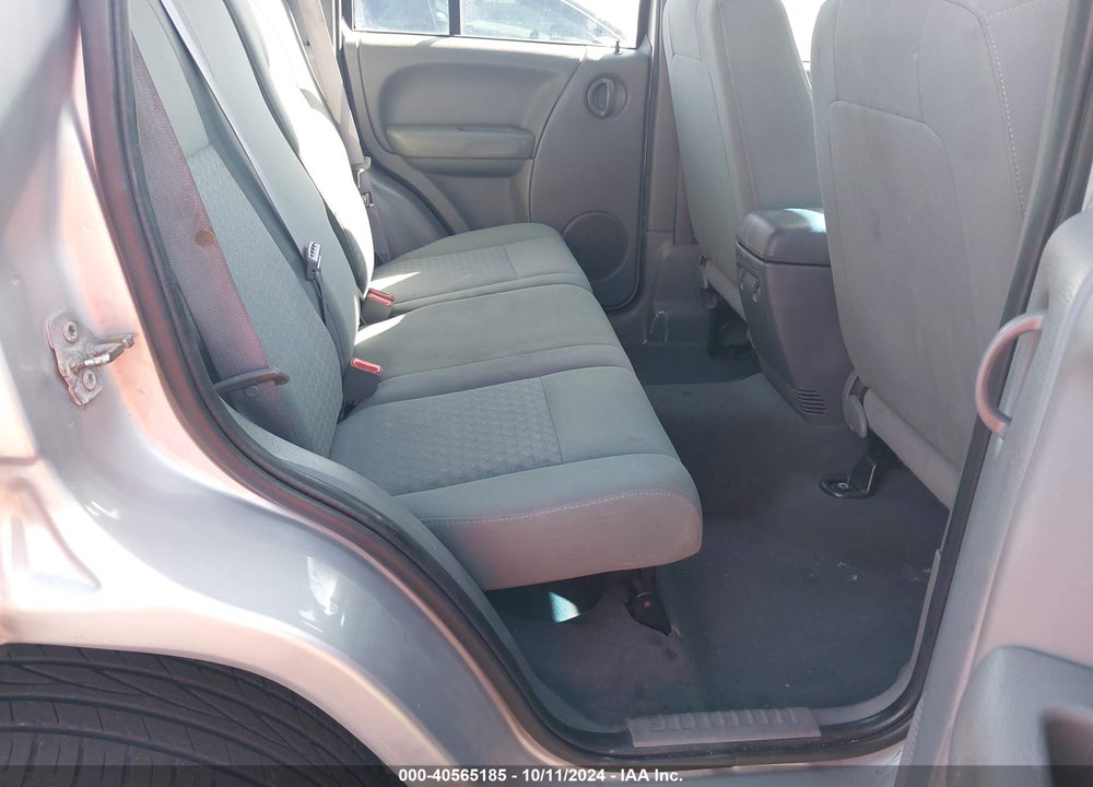 2007 JEEP LIBERTY SPORT VIN: 1J4GL48K97W531539