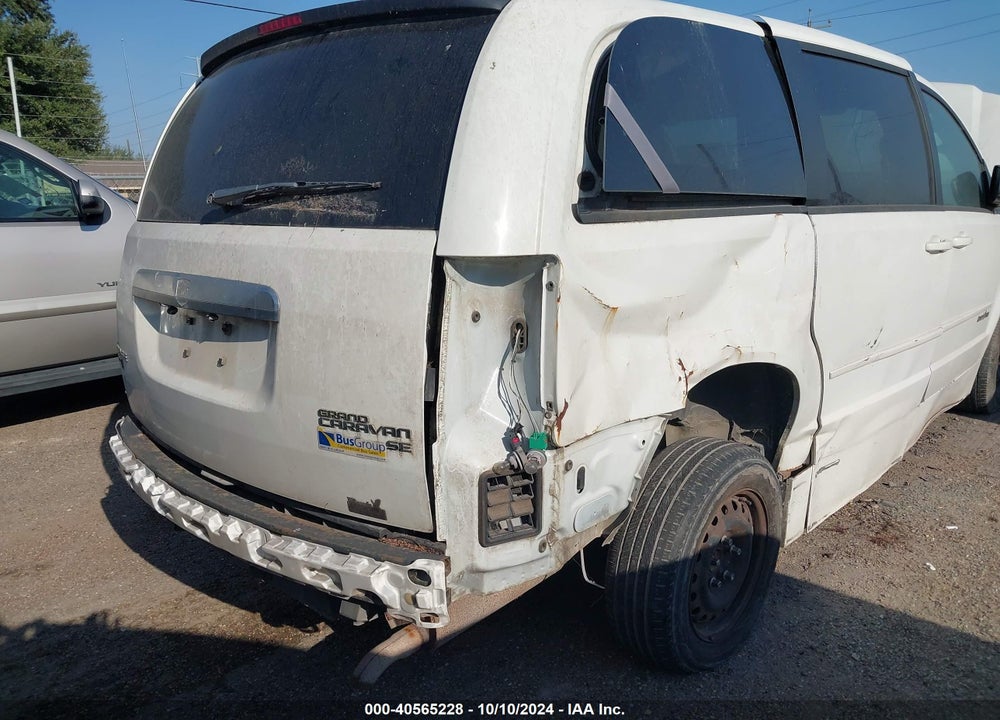 2010 DODGE GRAND CARAVAN SE VIN: 2D4RN4DE8AR239442