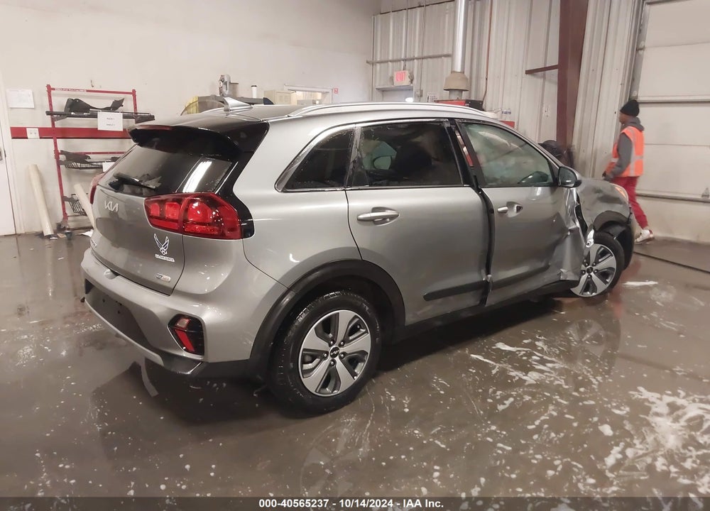 2022 KIA NIRO LX VIN: KNDCB3LC7N5506420