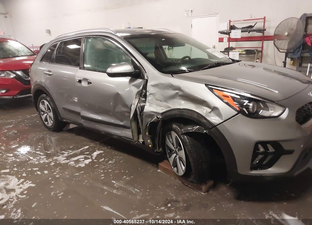 2022 KIA NIRO LX VIN: KNDCB3LC7N5506420