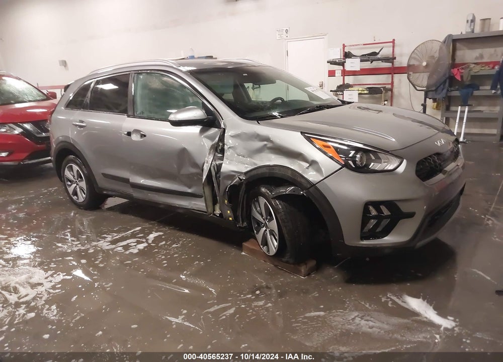 2022 KIA NIRO LX VIN: KNDCB3LC7N5506420