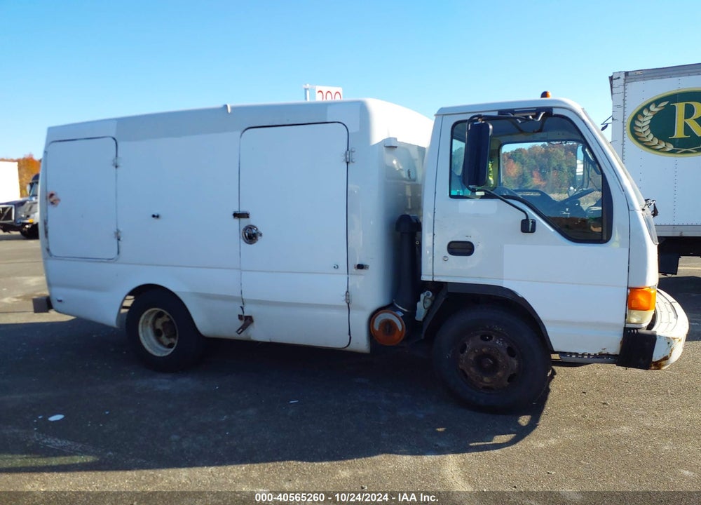 2003 ISUZU NPR VIN: JALC4B14437000494