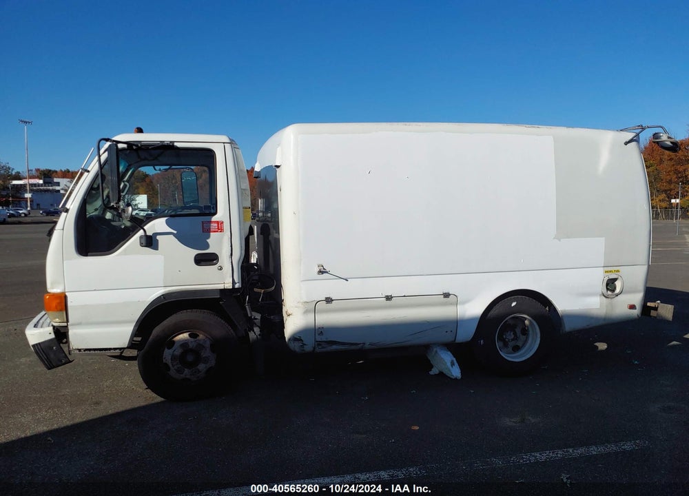 2003 ISUZU NPR VIN: JALC4B14437000494