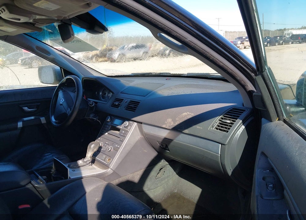 2014 VOLVO XC90 3.2 VIN: YV4952CY7E1680337