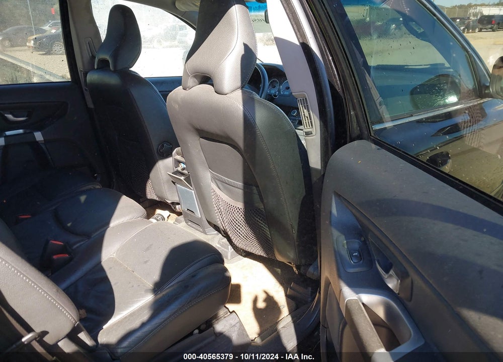 2014 VOLVO XC90 3.2 VIN: YV4952CY7E1680337