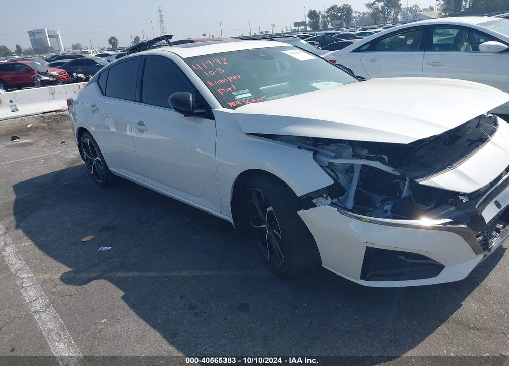 2024 NISSAN ALTIMA SR FWD VIN: 1N4BL4CV1RN306175