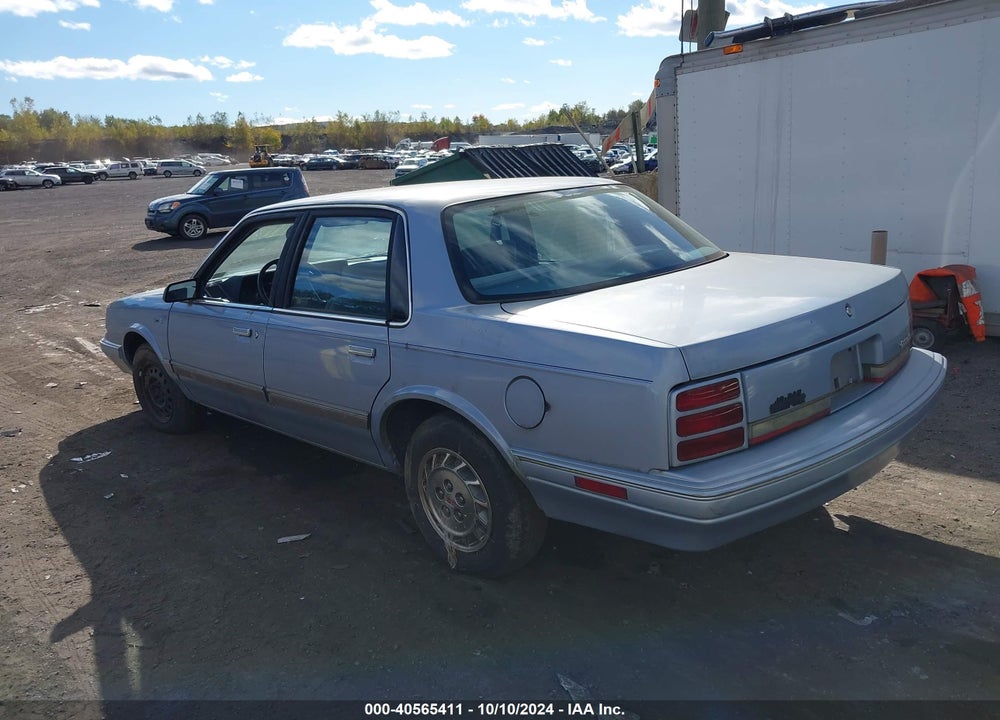 1996 OLDSMOBILE CIERA SL VIN: 1G3AJ55MXT6321894