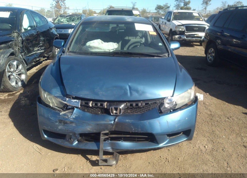 2010 HONDA CIVIC LX VIN: 2HGFA1F53AH583839