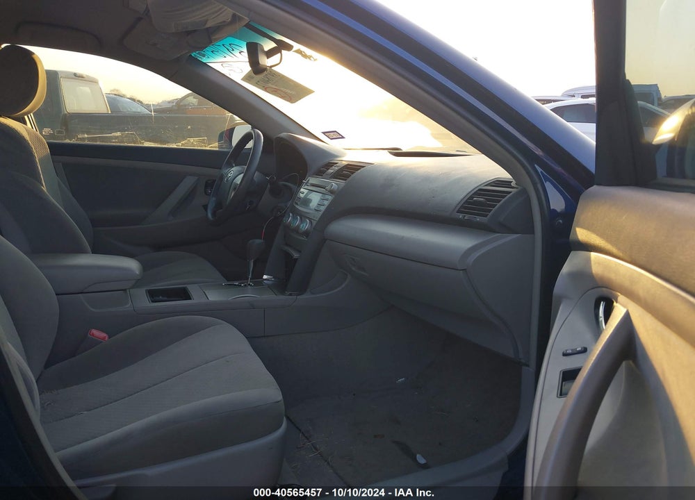 2009 TOYOTA CAMRY LE V6 VIN: 4T1BK46KX9U083571