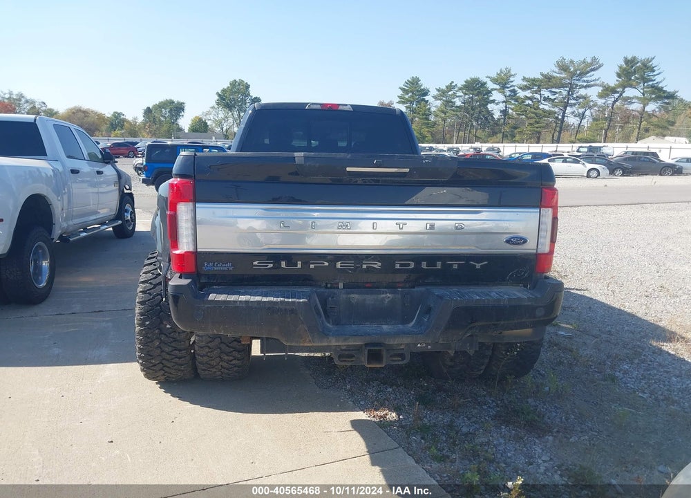 2018 FORD F-450 LIMITED VIN: 1FT8W4DT6JEC71937