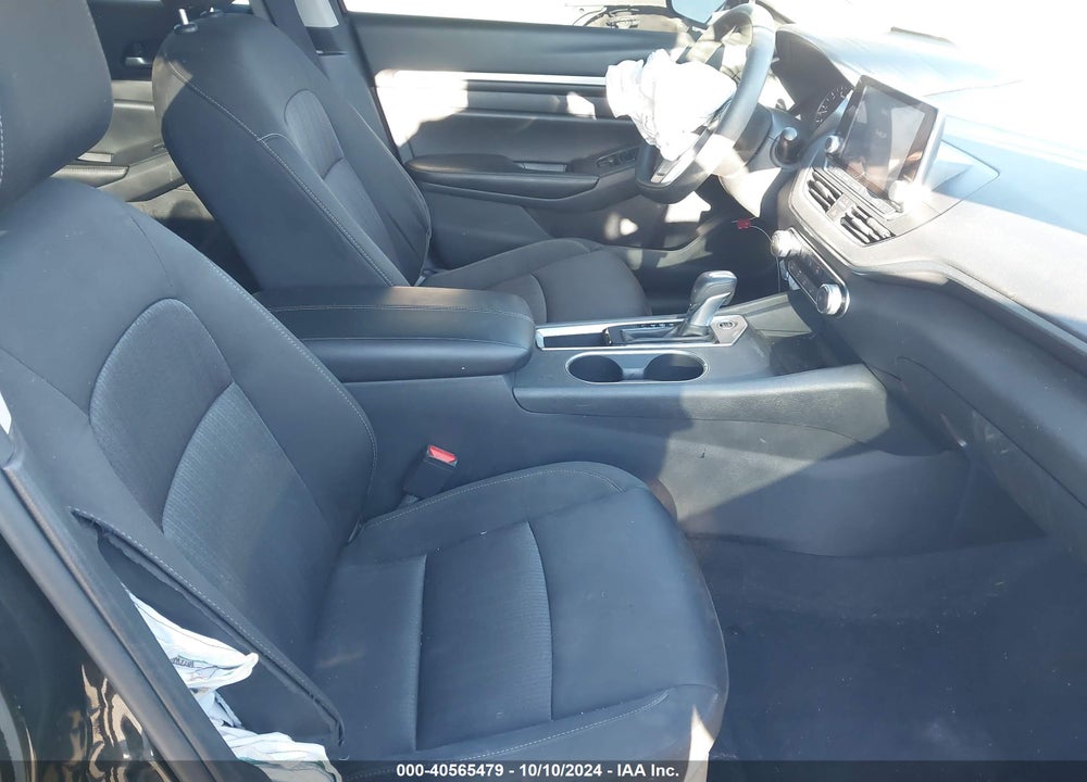 2022 NISSAN ALTIMA SV FWD VIN: 1N4BL4DV6NN407186