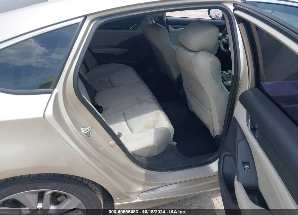 2018 HONDA ACCORD LX VIN: 1HGCV1F10JA035297
