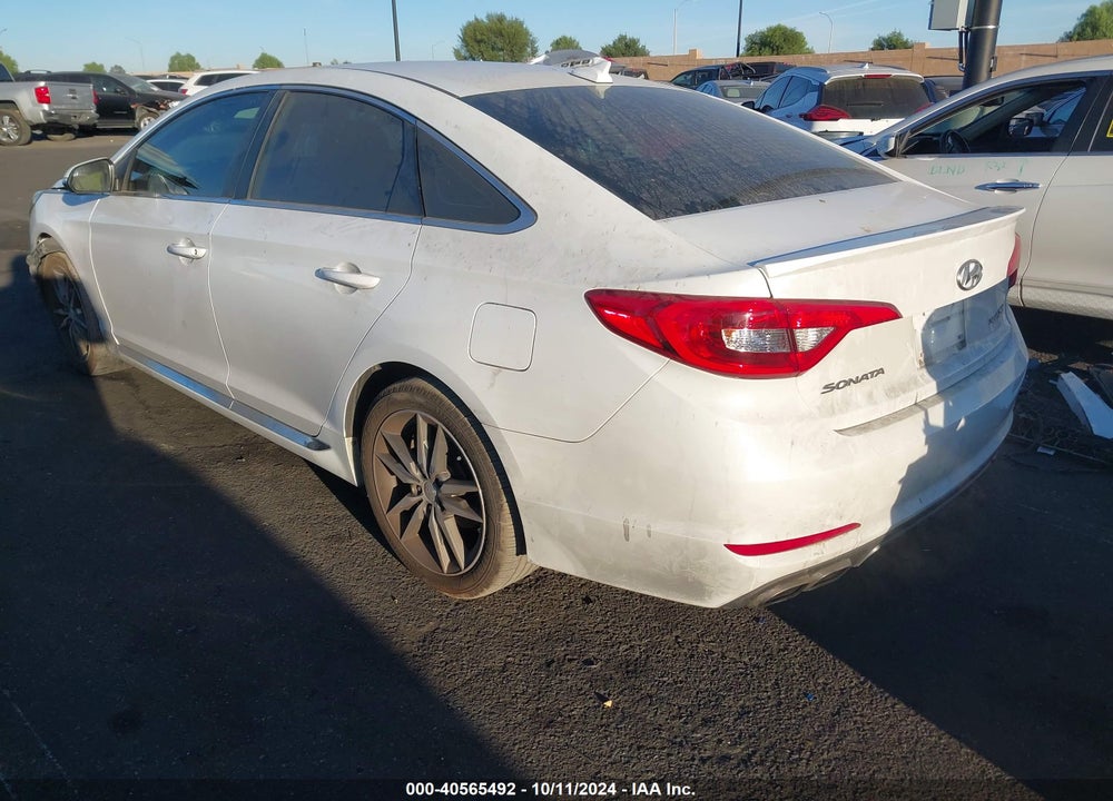 2017 HYUNDAI SONATA SPORT 2.0T VIN: 5NPE34AB8HH535550