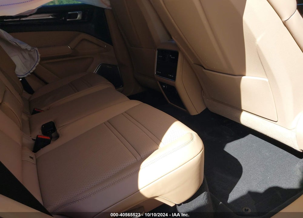2019 PORSCHE CAYENNE VIN: WP1AA2AY6KDA02346