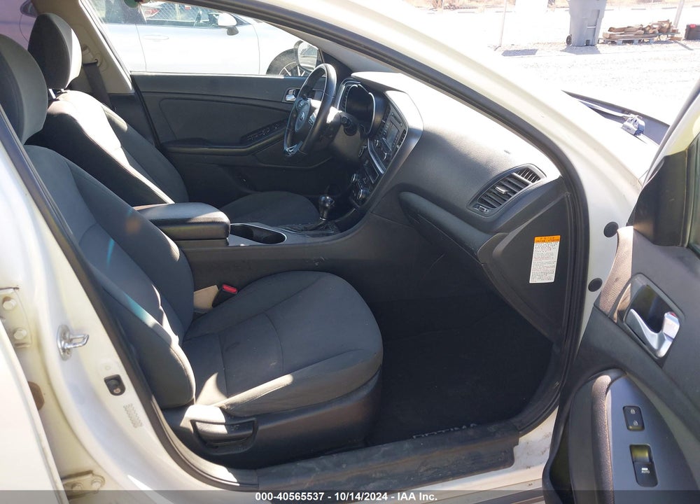 2015 KIA OPTIMA HYBRID VIN: KNAGM4AD0F5085393