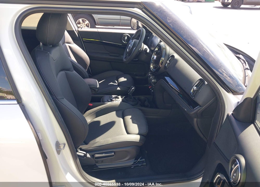 2024 MINI COUNTRYMAN COOPER S VIN: WMZ53BR04R3R96085