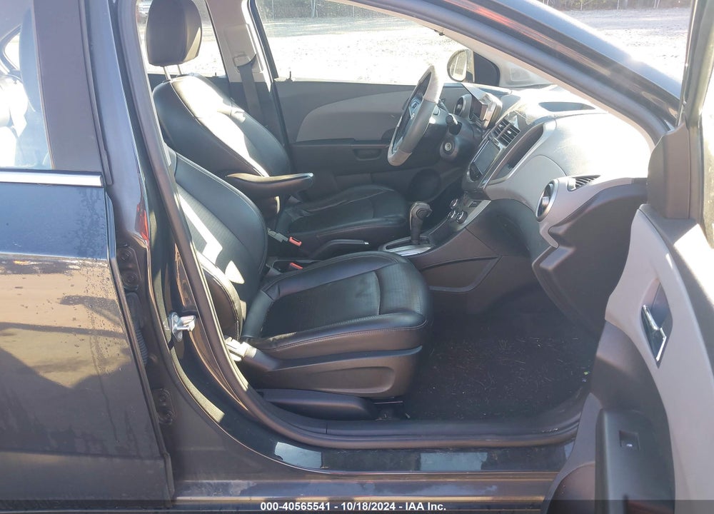 2015 CHEVROLET SONIC LTZ AUTO VIN: 1G1JE5SB3F4202990