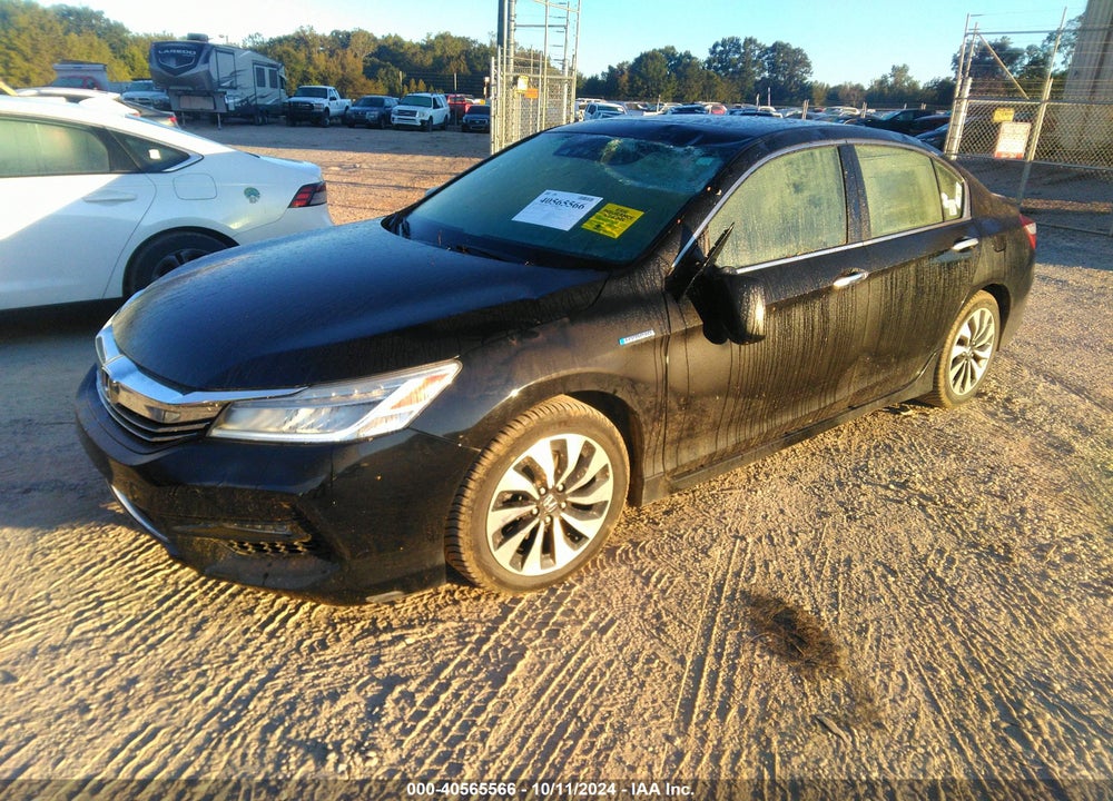 2017 HONDA ACCORD HYBRID TOURING VIN: JHMCR6F72HC030457