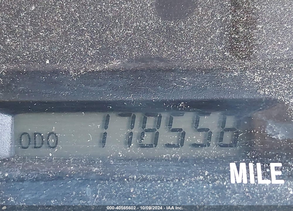 2001 TOYOTA AVALON XLS VIN: 4T1BF28B01U122775