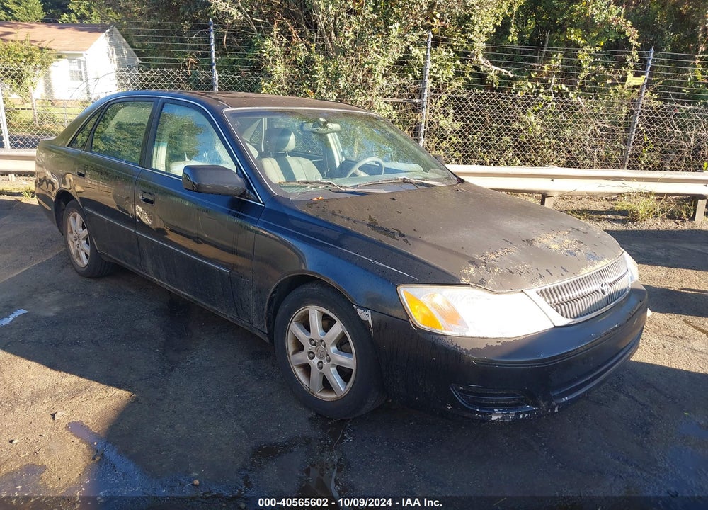 2001 TOYOTA AVALON XLS VIN: 4T1BF28B01U122775