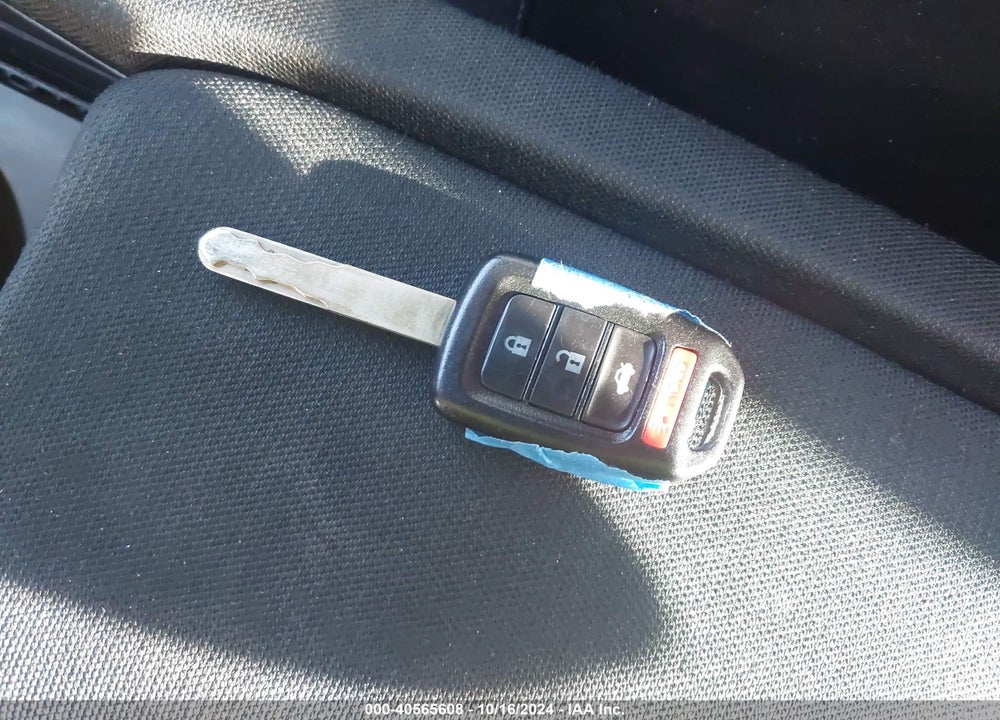 2019 HONDA CIVIC LX VIN: 2HGFC2F60KH582853