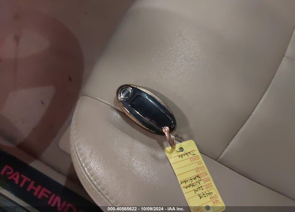 2014 NISSAN PATHFINDER SL VIN: 5N1AR2MM2EC683498