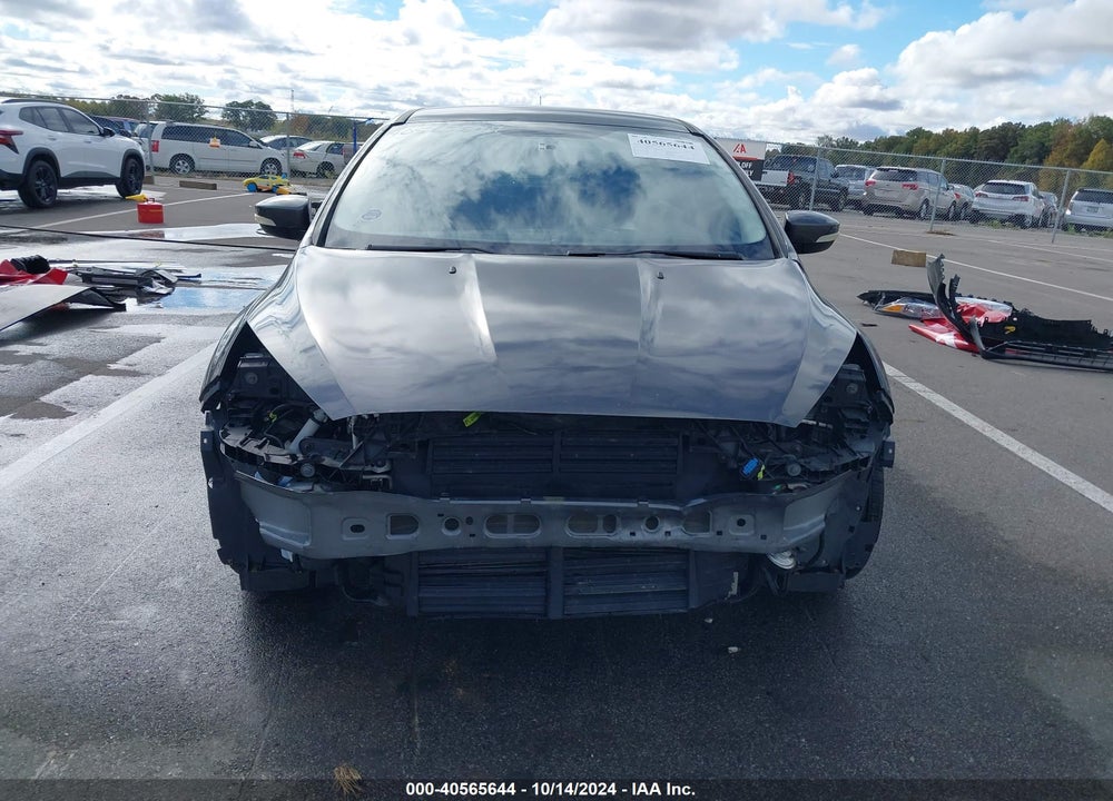 2017 FORD FOCUS SE VIN: 1FADP3F28HL345364