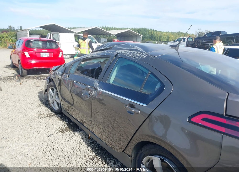 2014 CHEVROLET VOLT VIN: 1G1RB6E42EU171860